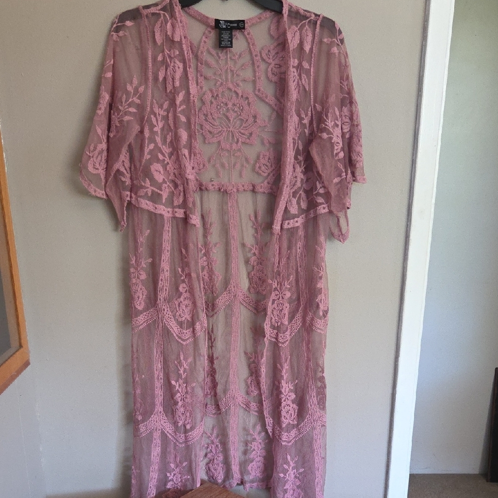 Miss Chievous Dusty Rose Lace Kimono